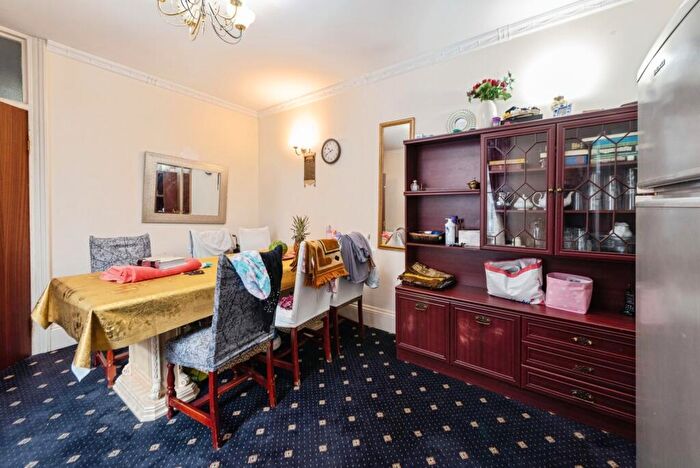 6 Bedroom Terraced House For Sale In Malvern Road, Southsea, Hampshire, PO5