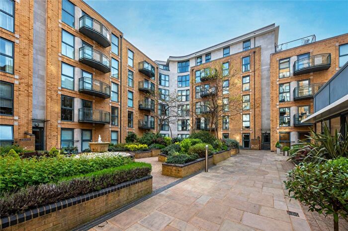 2 Bedroom Flat For Sale In Ebury Bridge Road, London, SW1W