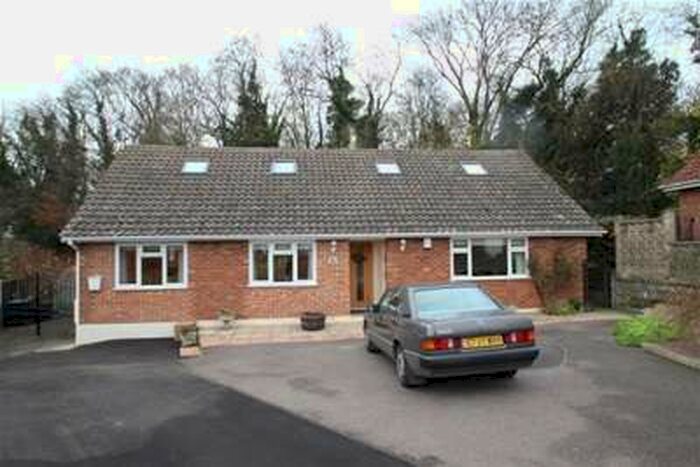 3 Bedroom House To Rent In Hillside, Farningham, DA4