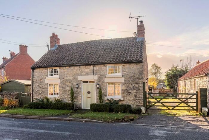 2 Bedroom Detached House For Sale In Marton, Sinnington, York YO62