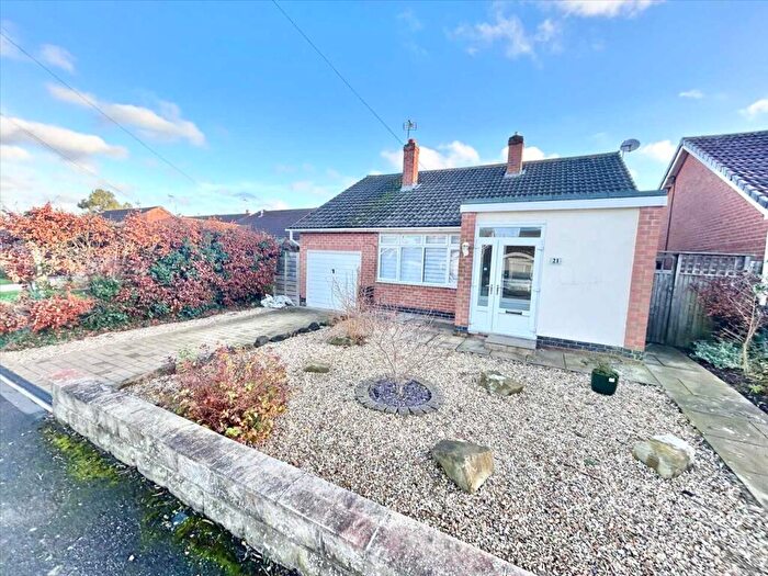 3 Bedroom Detached Bungalow For Sale In Lowlands Drive, Nottingham, NG12