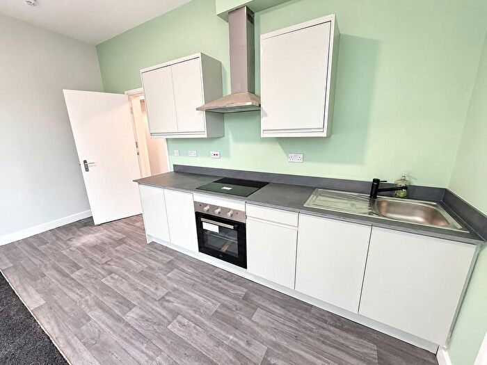 Studio To Rent In Merridale Lane, Wolverhampton, WV3
