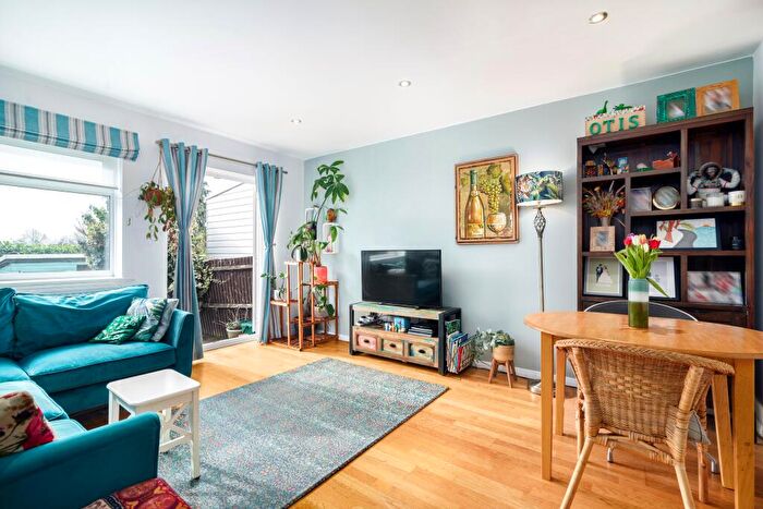 2 Bedroom Terraced House For Sale In Macaret Close, Whetstone, N20