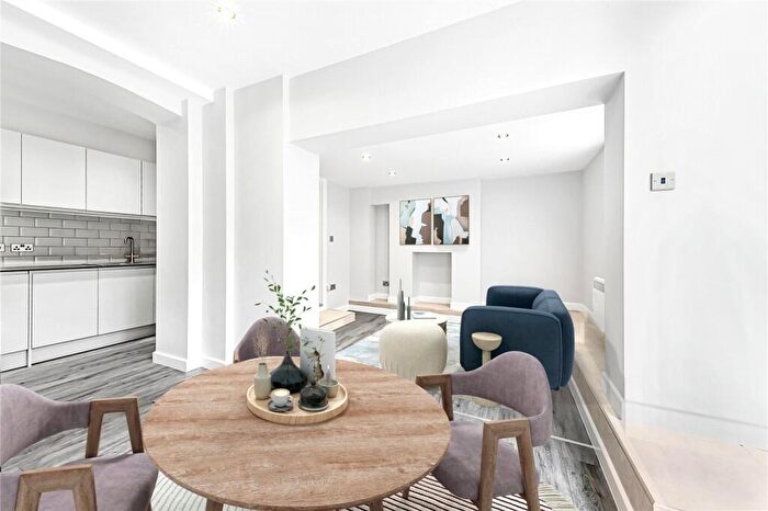 1 Bedroom Maisonette To Rent In Fitzroy Road, Primrose Hill, London, NW1