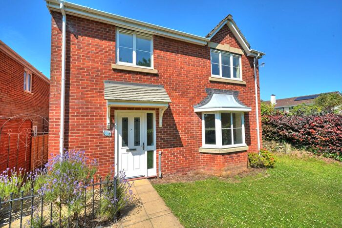 4 Bedroom Detached House For Sale In Nadder Meadow, South Molton, EX36
