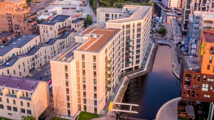 2 Bedroom Apartment To Rent In One Vesta Street, New Islington, M4