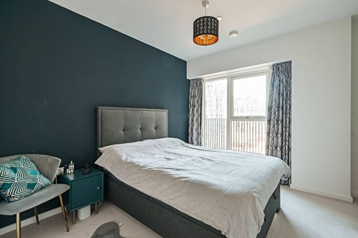 1 Bedroom Flat For Sale In Effra Gardens, Canning Town, London, E16