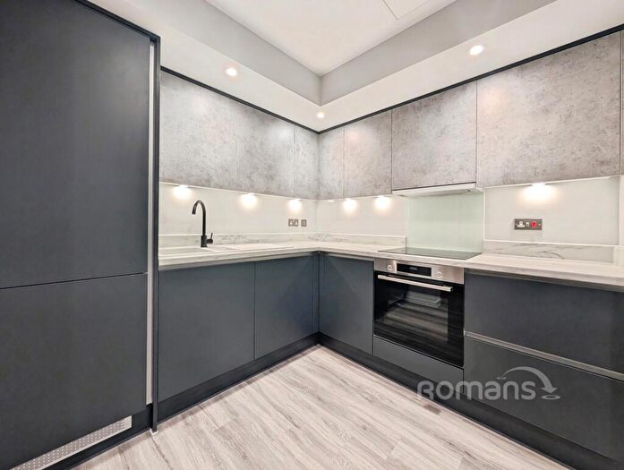 1 Bedroom Flat To Rent In Caversham Road, Reading, Berkshire, RG1