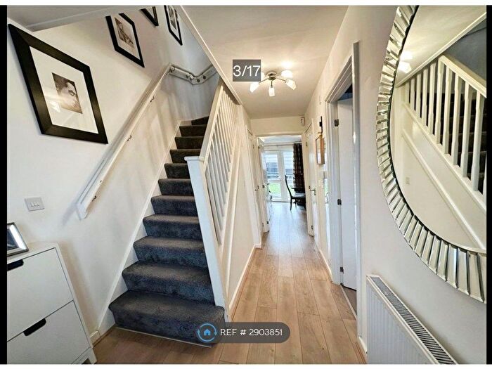 3 Bedroom Semi-Detached House To Rent In Jasmine Walk, Birmingham, B23