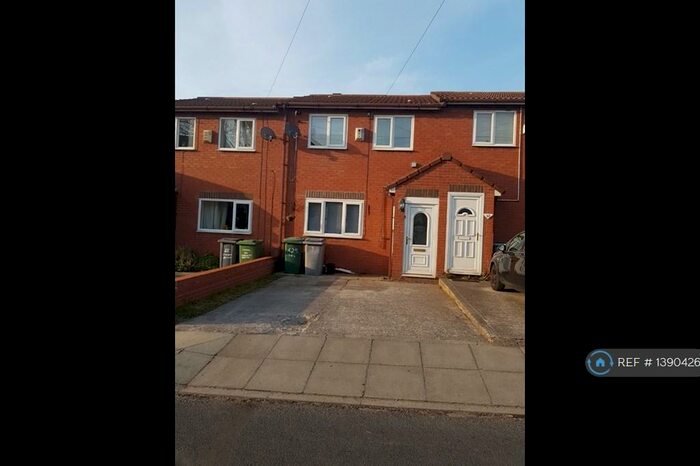 3 Bedroom Terraced House To Rent In Chesnut Grove, Birkenhead, CH42