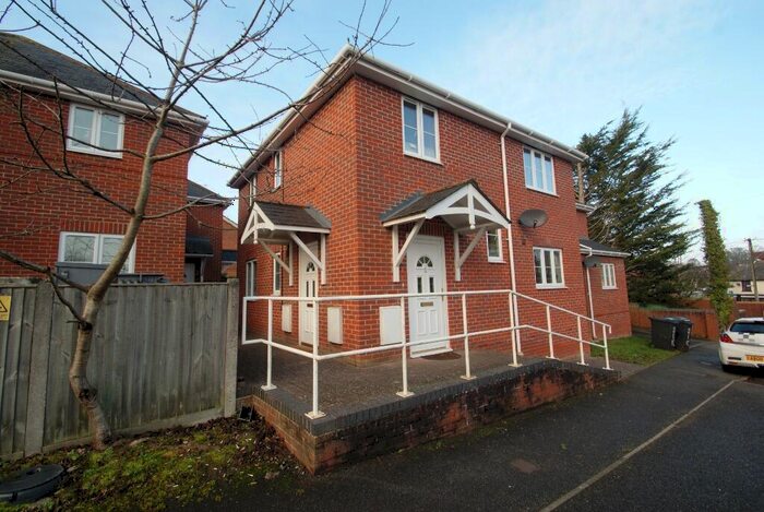 1 Bedroom Flat To Rent In Station Approach, Ludgershall, SP11