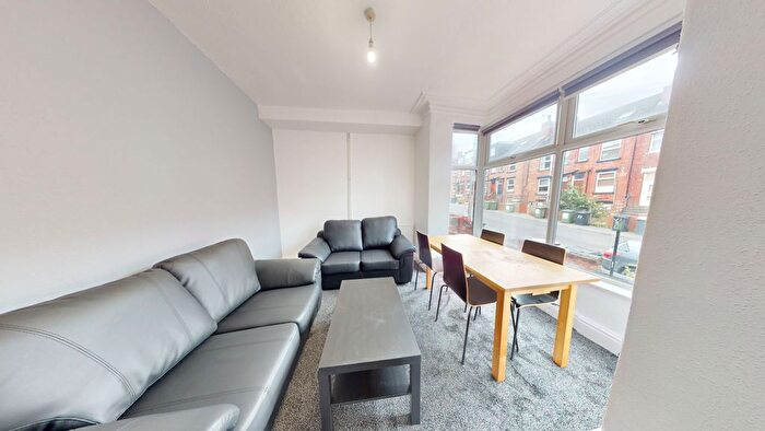 3 Bedroom Terraced House To Rent In Wrangthorn Avenue, Hyde Park, Leeds, LS6