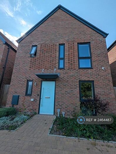 3 Bedroom Detached House To Rent In Gilders Drive, Hornchurch, RM12