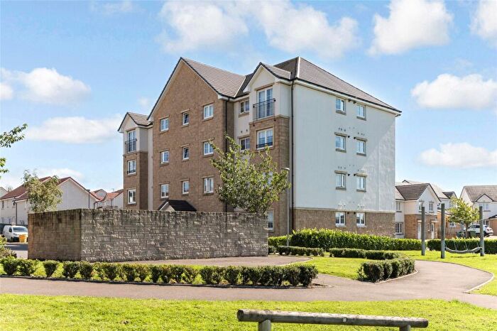 2 Bedroom Flat For Sale In Inverleith Crescent, Glasgow, Glasgow City, G32