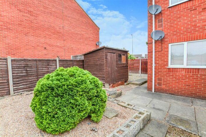 1 Bedroom Flat To Rent In Ashbourne Court, Scunthorpe, DN15