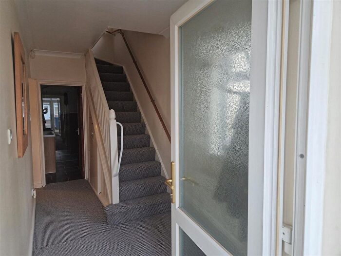 4 Bedroom Property To Rent In Shelley Crescent, Southall, UB1