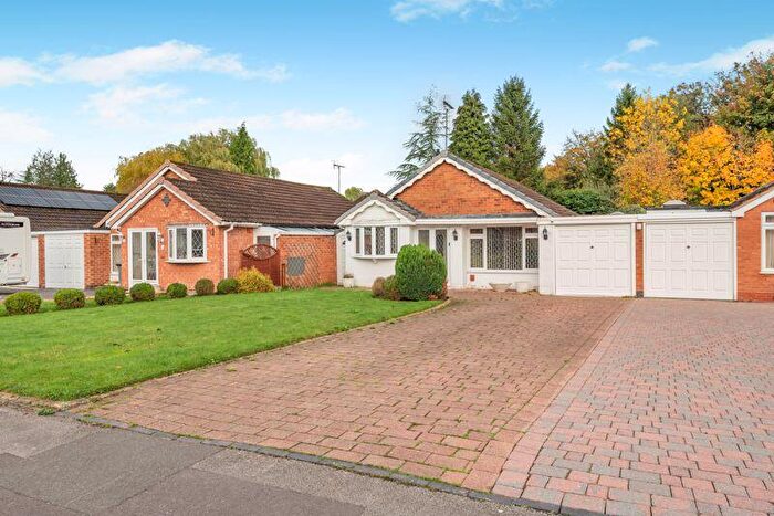 2 Bedroom Bungalow For Sale In Berkswell Close, Solihull, B91