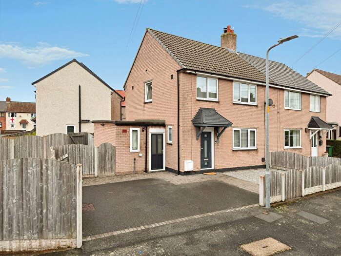 3 Bedroom Semi-Detached House For Sale In Dale End Road, Carlisle, CA1