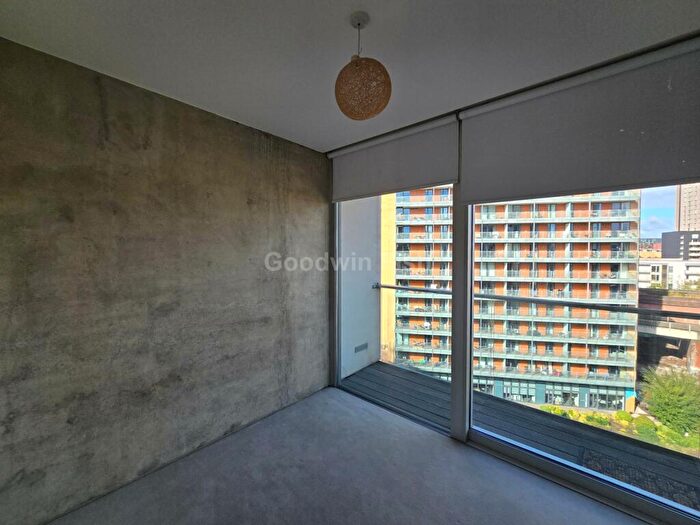 2 Bedroom Apartment To Rent In Timber Wharf, Worsely Street, Manchester, M15