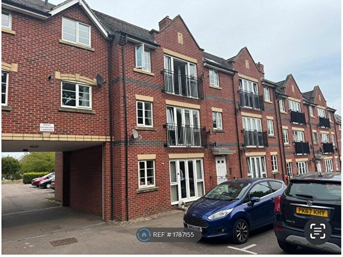 2 Bedroom Flat To Rent In Bluebell Rise, Northampton, NN4