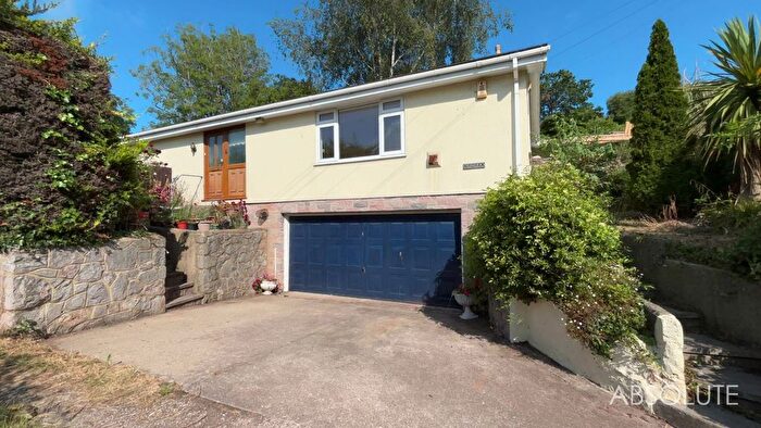 2 Bedroom Detached Bungalow For Sale In Sunbury Hill, Torquay, TQ1