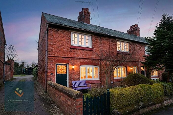 3 Bedroom End Terrace House For Sale In Church Lane, Huxley, CH3