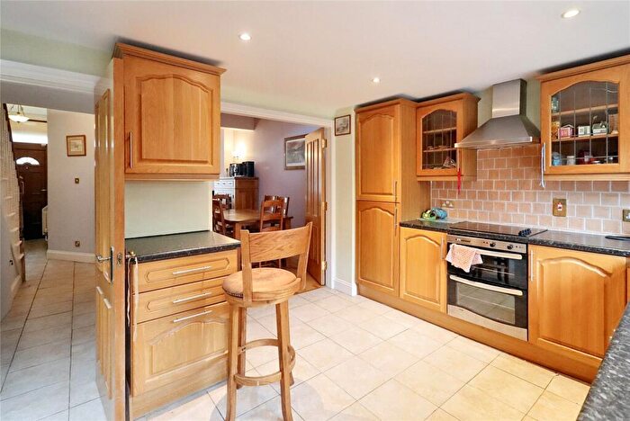 4 Bedroom House To Rent In Mayton Street, Holloway, London, N7