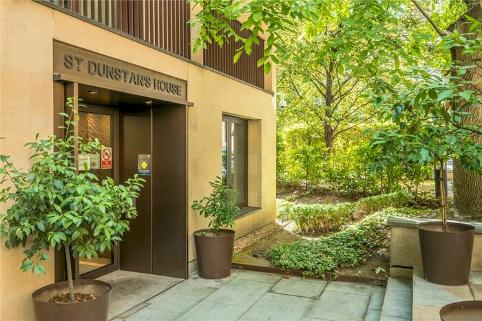 2 Bedroom Apartment For Sale In St Dunstans House, - Fetter Lane, Holborn, London, EC4A