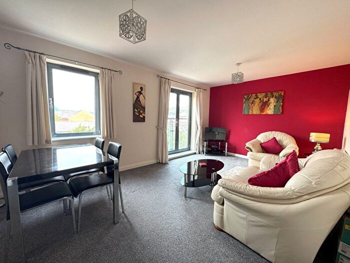 2 Bedroom Flat To Rent In St Christophers Court, Maritime Quarter, SA1