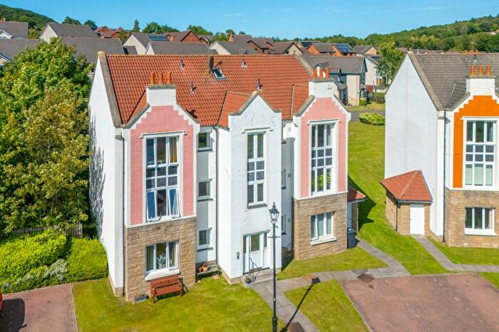 2 Bedroom Flat For Sale In The Moorings, Dalgety Bay, KY11