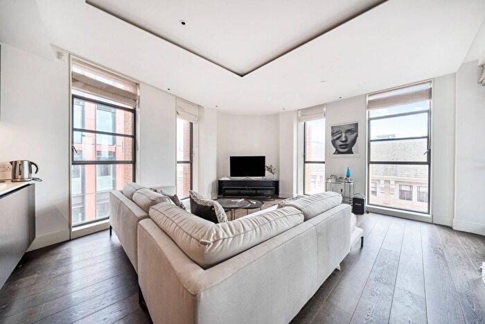 2 Bedroom Flat For Sale In Artillery Row, Westminster, London, SW1P