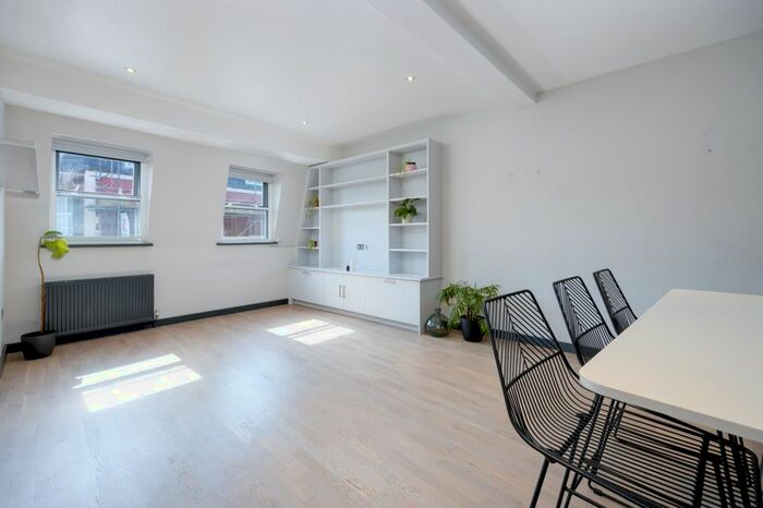 2 Bedroom Flat To Rent In Church Road, Crystal Palace, SE19