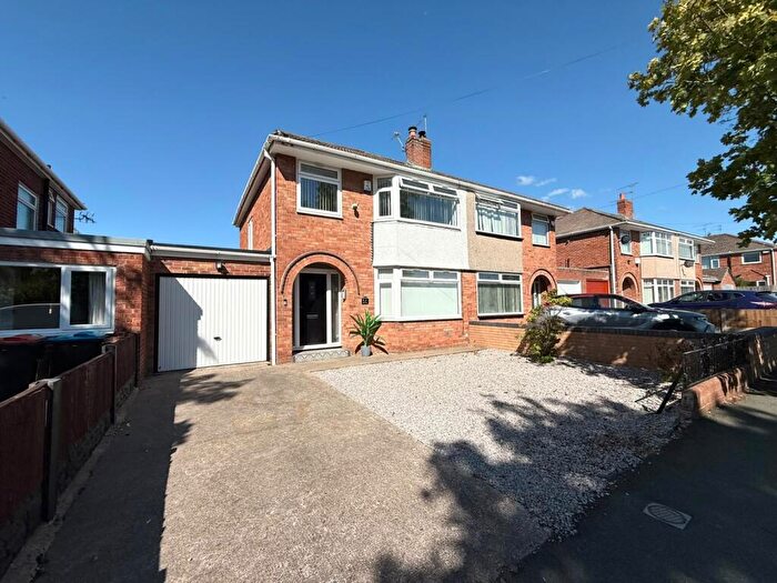 3 Bedroom Semi-Detached House To Rent In Baker Drive, Great Sutton, Ellesmere Port, Cheshire West And Chester, CH66