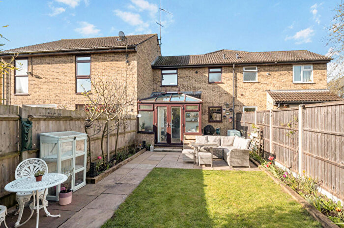 1 Bedroom Terraced House For Sale In Wellesley Close, Ash Vale, Surrey, GU12