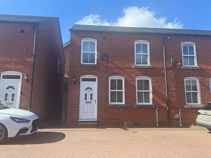 2 Bedroom Semi-Detached House To Rent In Ewart Street, Scarborough, YO12
