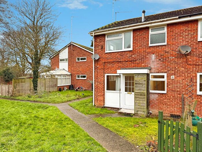 1 Bedroom Flat To Rent In Raynham Road, Bury St Edmunds, IP32