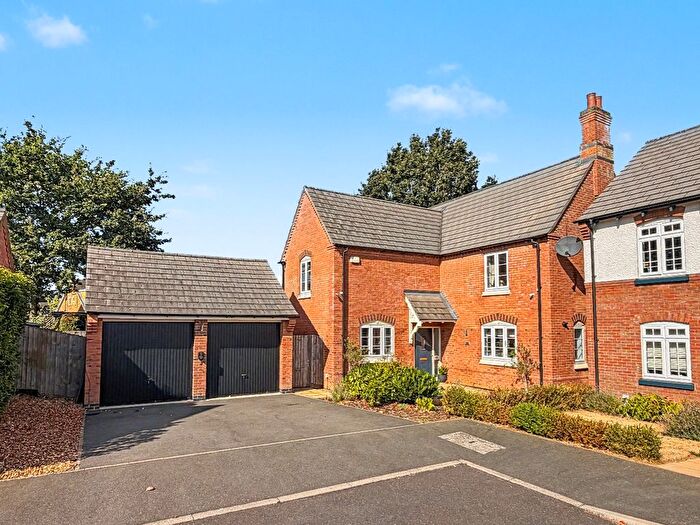 4 Bedroom Detached House For Sale In Goodman Close, West Haddon, NN6