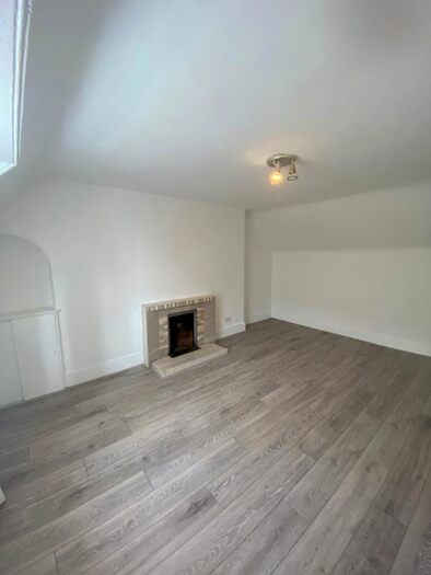 2 Bedroom Flat To Rent In North Street, Peterhead, AB42