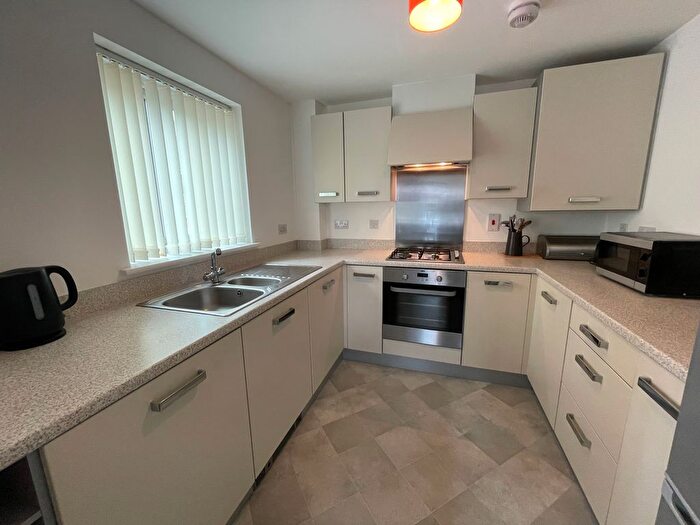 2 Bedroom Flat To Rent In New Cut Road, Swansea, SA1