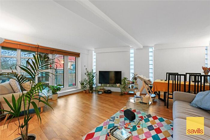 1 Bedroom Apartment For Sale In Wapping Wall, London, E1W