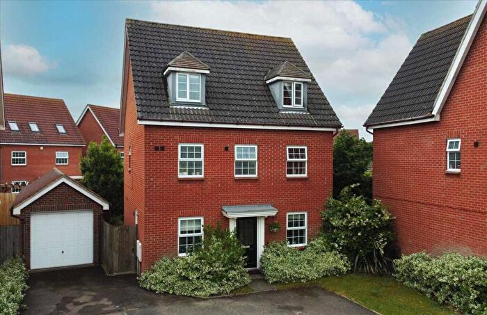 5 Bedroom Detached House For Sale In Spindler Close, Grange Farm, Kesgrave, IP5