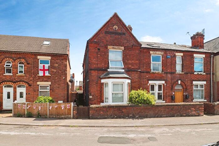 3 Bedroom End Of Terrace House For Sale In Deabill Street, Netherfield, Nottingham, Nottinghamshire, NG4