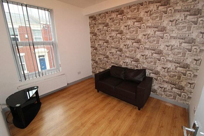2 Bedroom Apartment To Rent In Christchurch Street Flat, Preston, PR1