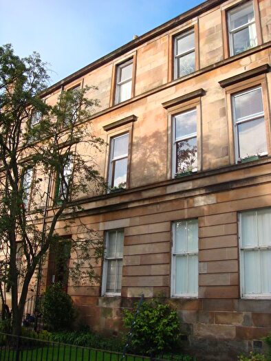 2 Bedroom Property To Rent In Marywood Square, Glasgow, G41