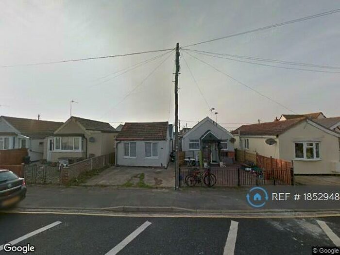 2 Bedroom Bungalow To Rent In Meadow Way, Jaywick, Clacton-On-Sea, CO15