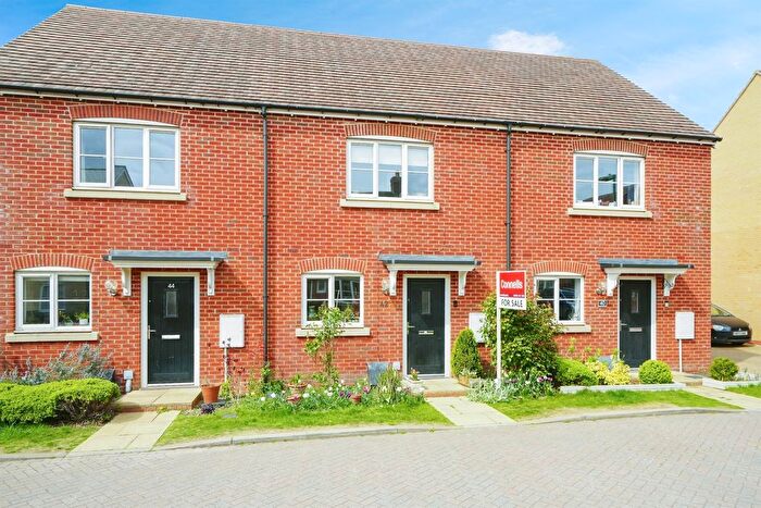 3 Bedroom Terraced House For Sale In Burrows Crescent, Chipping Norton, OX7