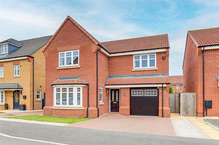 4 Bedroom Detached House For Sale In Airfield Way, Hucknall, NG15