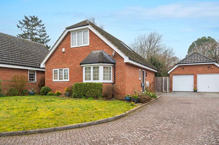 2 Bedroom Detached House For Sale In Bramble Down Place, Sittingbourne, ME10