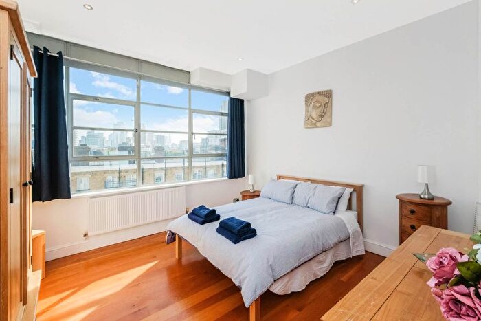 2 Bedroom Flat To Rent In Shepherdess Walk, Islington, N1