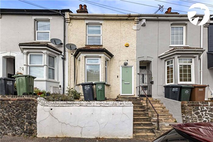2 Bedroom Terraced House For Sale In Knockhall Road, Greenhithe, Kent, DA9